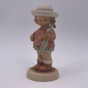 Memories of Yesterday 1991 Waiting for Sunshine Figurine #S0102 Lucie Attwell